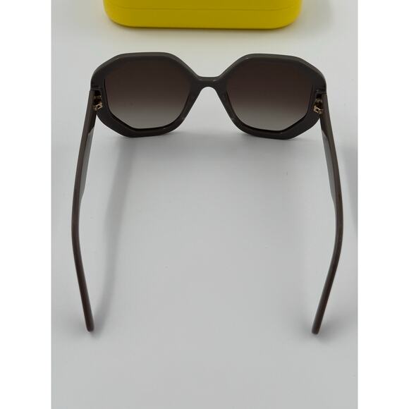 Marc Jacobs Oversized Hexagonal Brown Sunglasses with Yellow Case - Picture 6 of 6